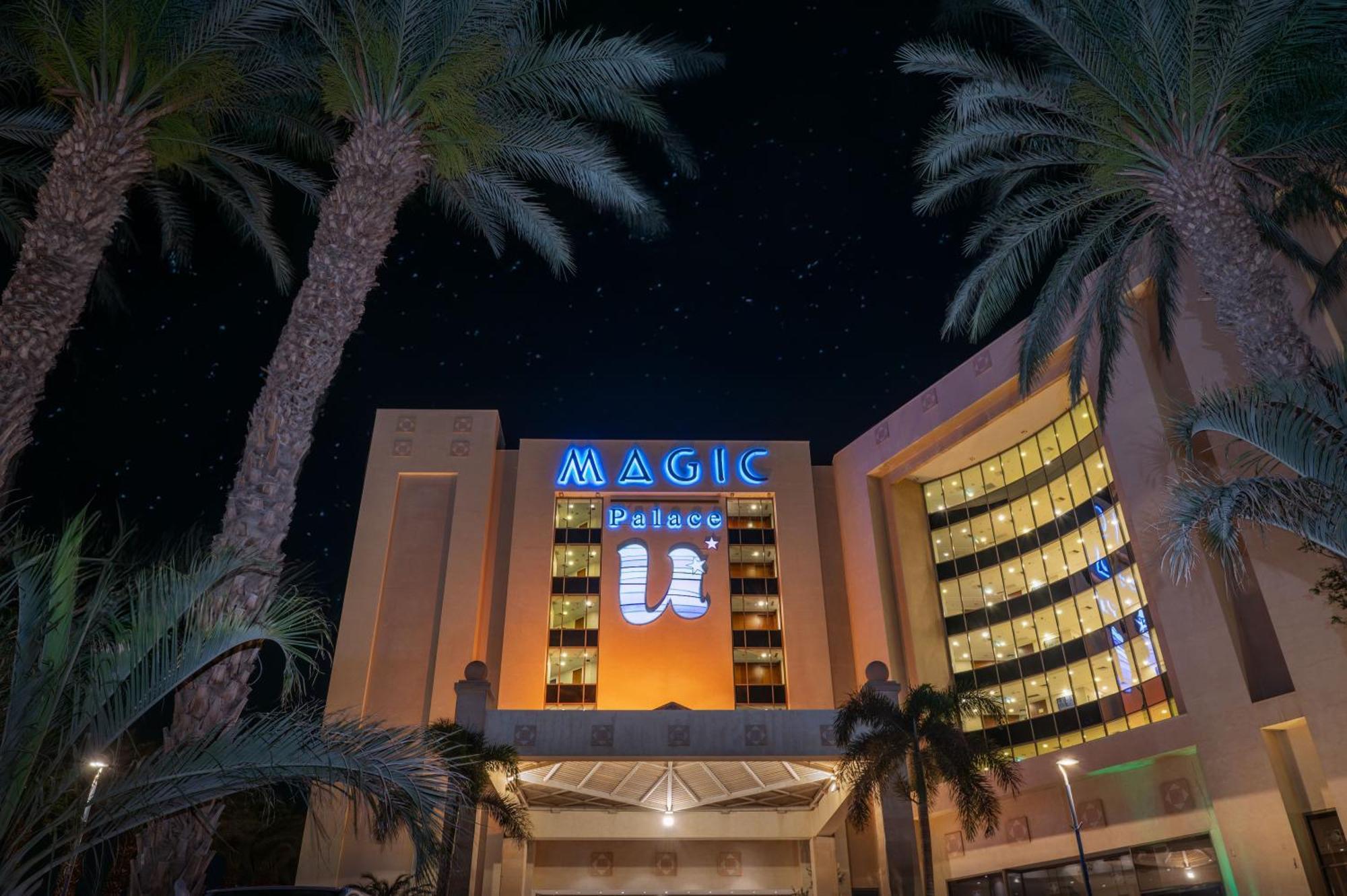 Hotel U Magic Palace 5*
