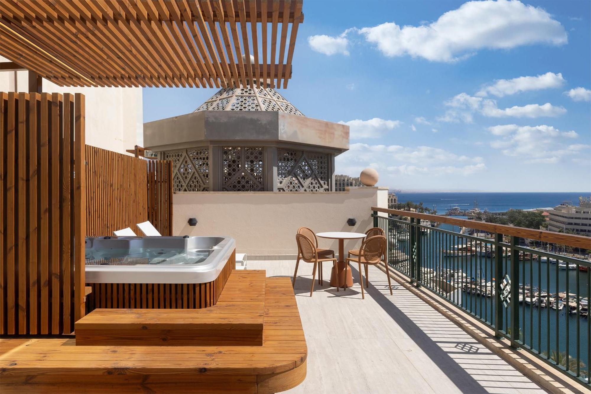 U Magic Palace Hotel 5*